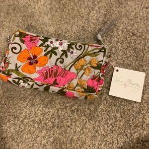 Vera Bradley Wristlet Tea Garden